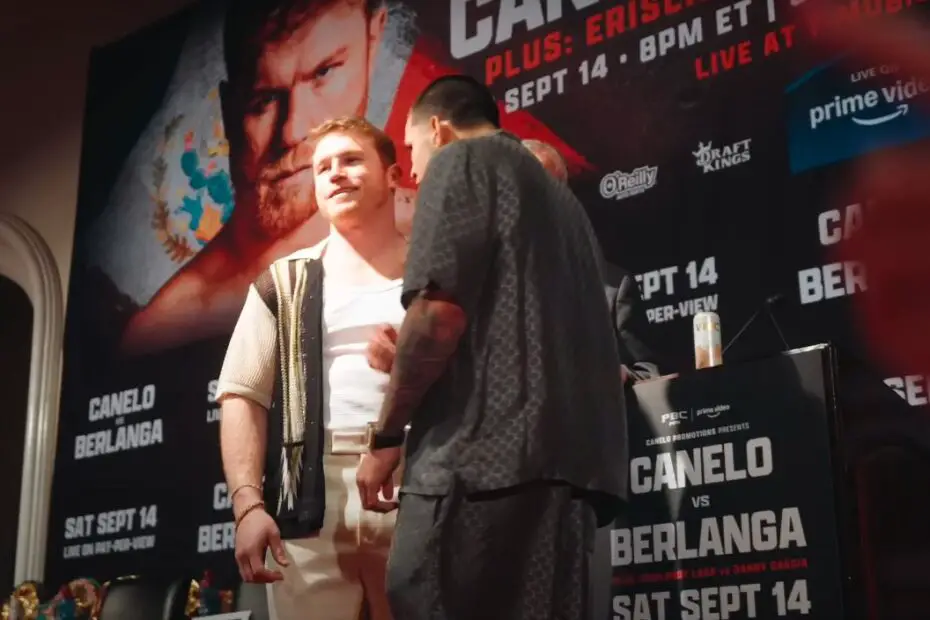 Berlanga Brings Up His Son To Canelo