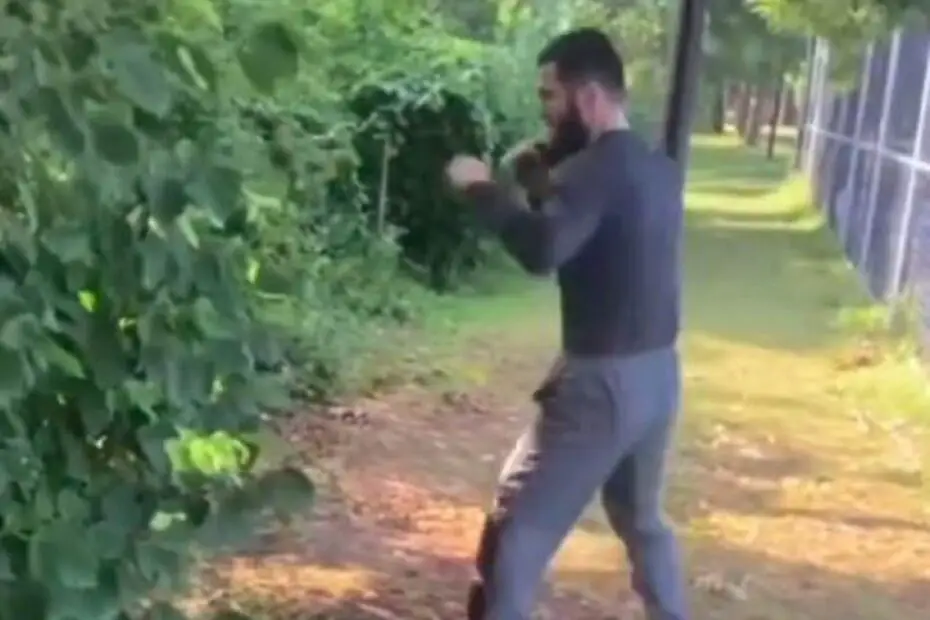 Beterbiev Training In Nature Ahead Of Biggest Russian Boxing Match Of All Time