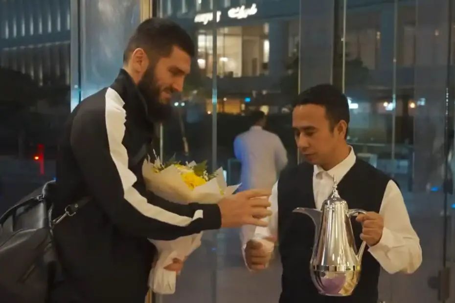 Artur Beterbiev Arrives In Saudi Ahead Of Bivol Fight