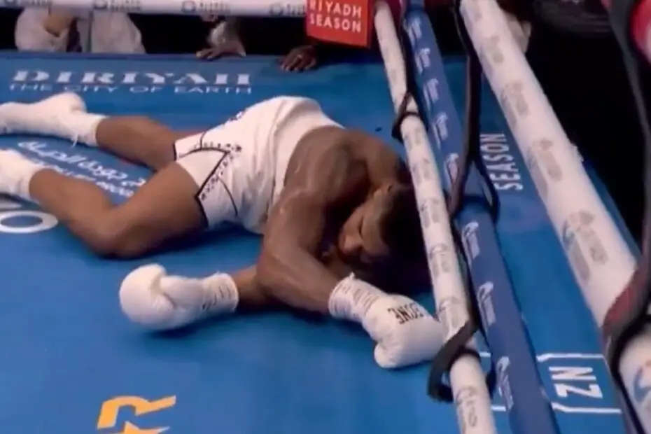 Daniel Dubois Brutally Knocks Anthony Joshua Out Cold