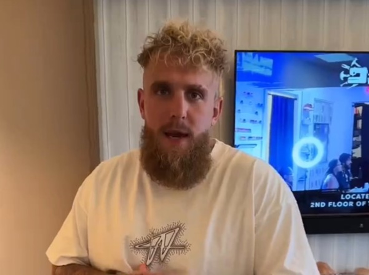 Jake Paul Sneaks Into A UFC After Being Barred By Dana White