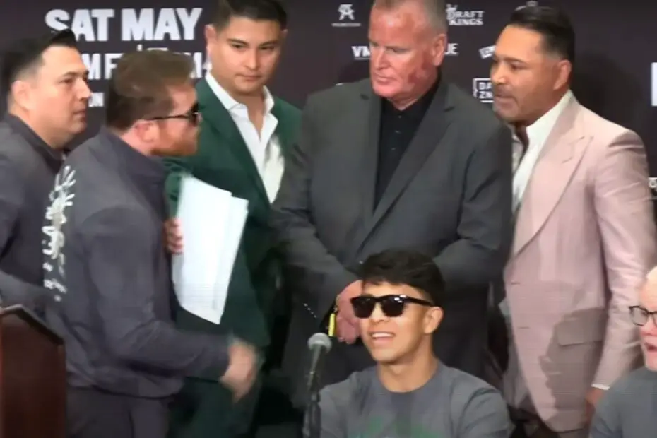 Oscar De La Hoya Reacts To Canelo Beating Berlanga