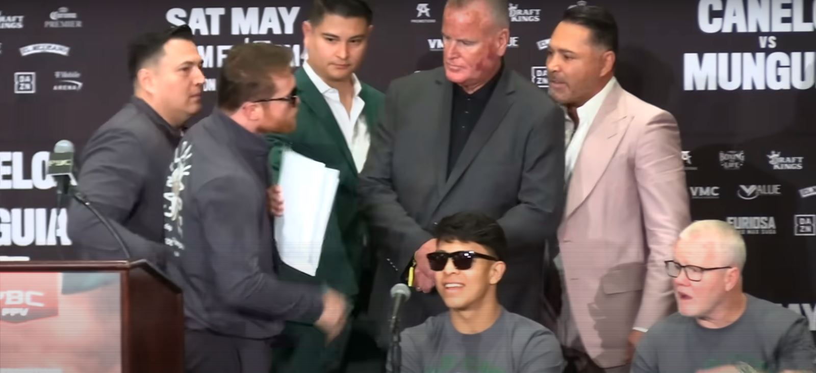 Oscar De La Hoya Reacts To Canelo Beating Berlanga