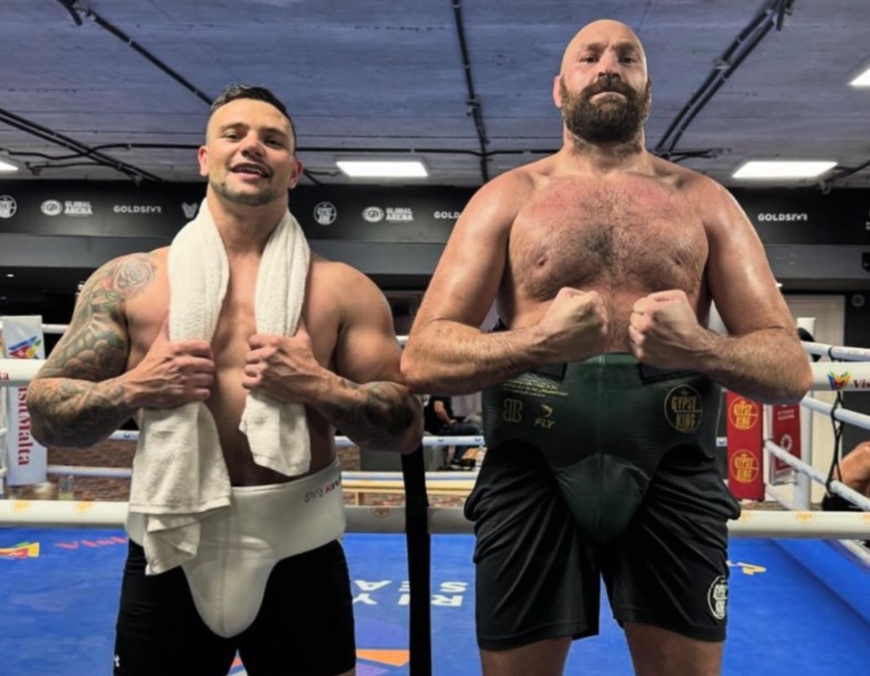 Tyson Fury Slims Down 28 Days Out From Usyk 2