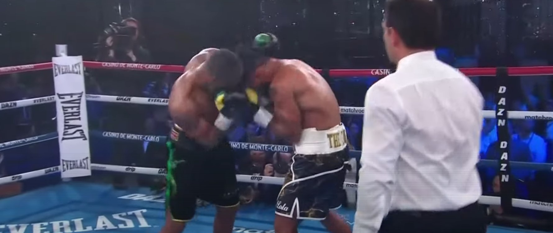 Watch Leonardo Mosquea vs Cheavon Clarke Full Fight Video