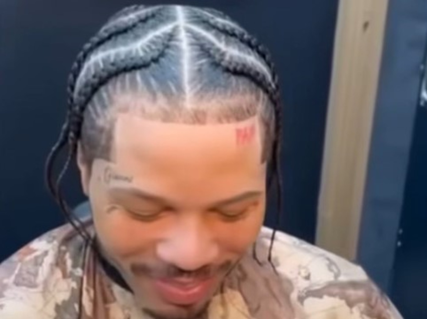 Gervonta Davis Hairdresser Breaks Silence After Tank'S Hair Reason For Taking A Knee