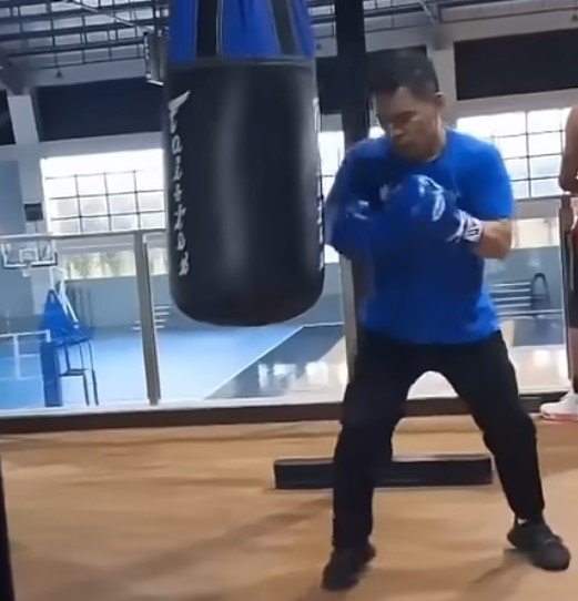 Photos: 46 Year Old Manny Pacquiao Finally Back In Boxing Training For Mario Barrios World Title Fight 4 a234