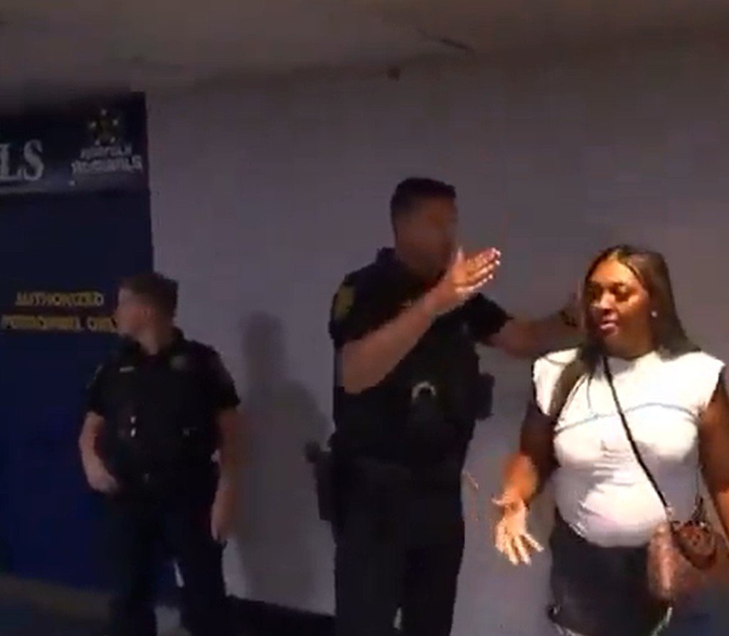 See: Keyshawn Davis And His Brother Get Into Backstage Brawl With Opponent And His Team 4 a1 2